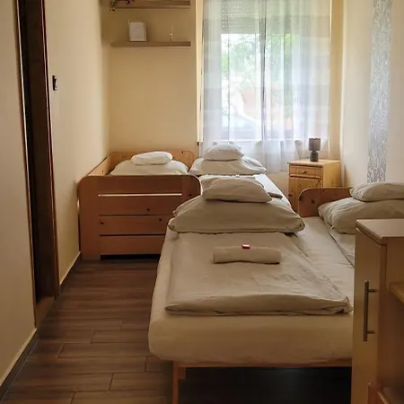 Homestay Megyehaz *